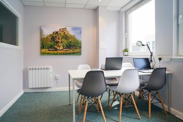 1 bed flat, Roxburgh Place, Old Town, Edinburgh, EH89SU - Image 10